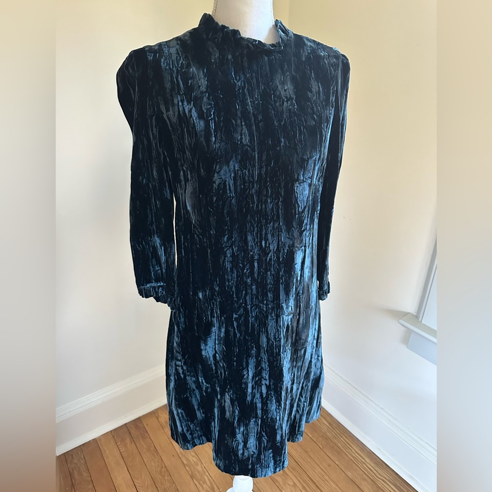Shoshanna Blue Crushed Velvet long sleeve Dress size 8